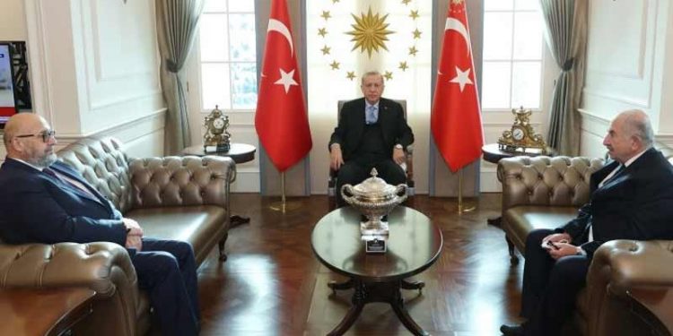 Erdoğan, Peker'in 'rüşvet' iddialarıyla gündem olan Bedros Şirinoğlu'yla görüştü