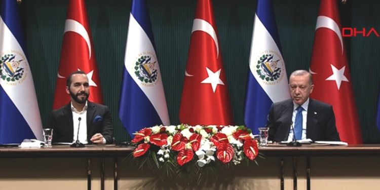 Erdoğan: Putin’le, Zelenski’yi bir araya getirmek istiyoruz