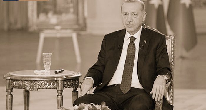 Erdoğan, Sezen Aksu’da geri adım atmadı, hedef büyüttü