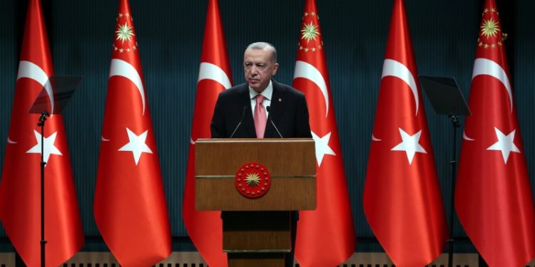 Erdoğan: Yaptığımız fedakarlığın tutarı 165 milyar liradır, bütçenin 10’da 1’i olduğunu hatırlatırım