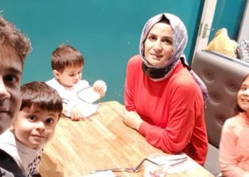 Erhan Karat&uuml;rk iltica ettiği İngiltere'de 1 yıldır 'adalet' arıyor