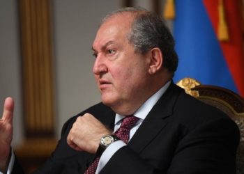 Ermenistan Cumhurbaşkanı Sarkisyan istifa etti