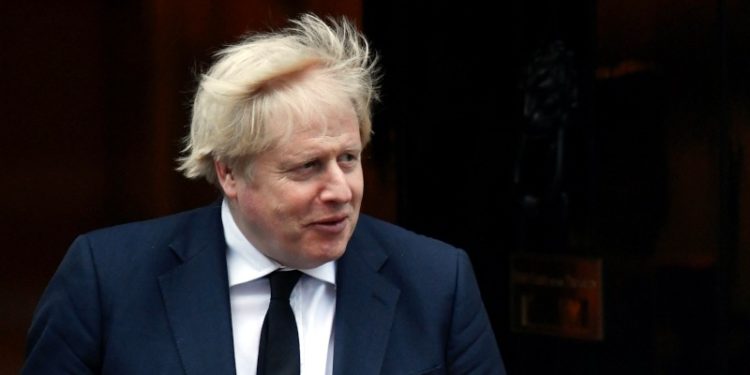 Eski başdanışmanının iddiaları doğruysa Johnson istifa etmek zorunda kalabilir