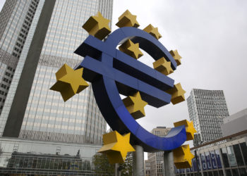 Euro 20. yaş gününü kutluyor