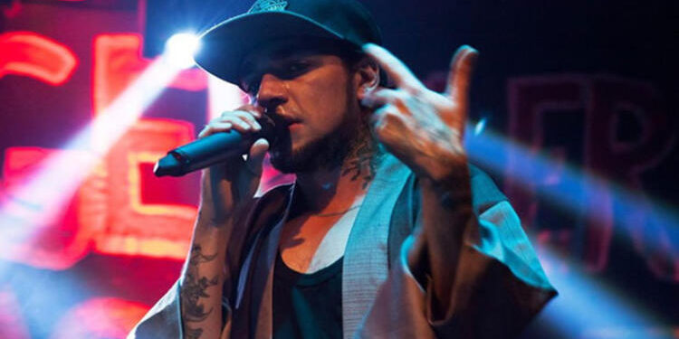 Ezhel: Rap’i bırakıyorum, hukuk okuyacağım