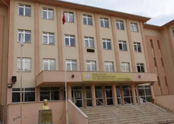 Eğitimde para imam hatibe: 465 milyon lira ayrıldı