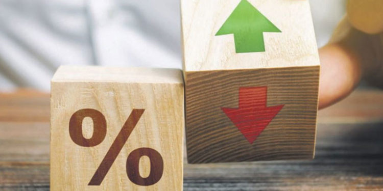 Faiz indirimine bahane edilen ‘çekirdek’le makas 20 puan açıldı