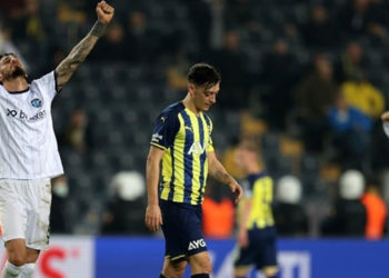 Fenerbahçe, ligin ikinci yarısına kötü başladı