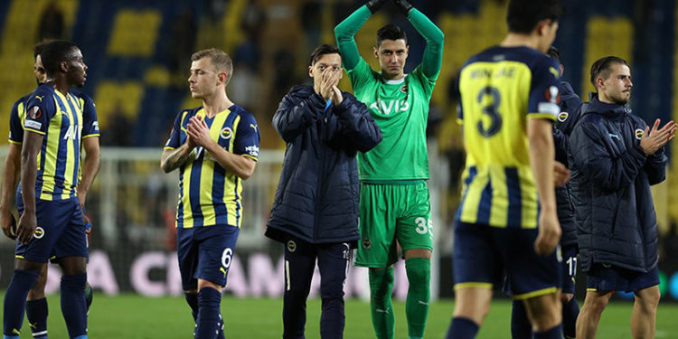 Fenerbahçe'nin Sivasspor maçı kadrosunda 5 eksik