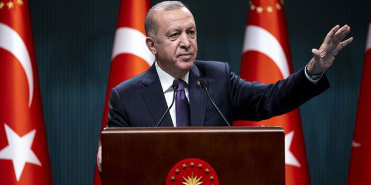 Foreign Policy'den Türkiye analizi:  2022'de de kasvetli bir ekonomi, siyasi baş ağrıları devam edecek
