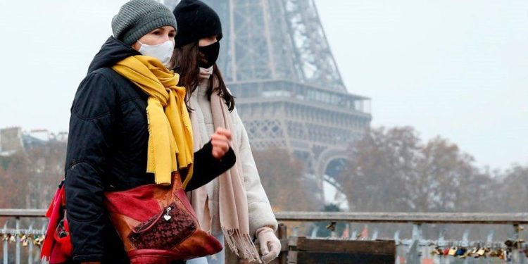 Fransa'nın aşılama stratejisinden sorumlu profesör: Salgının yeni dalgasında 10 gün içinde pik noktasını görürüz