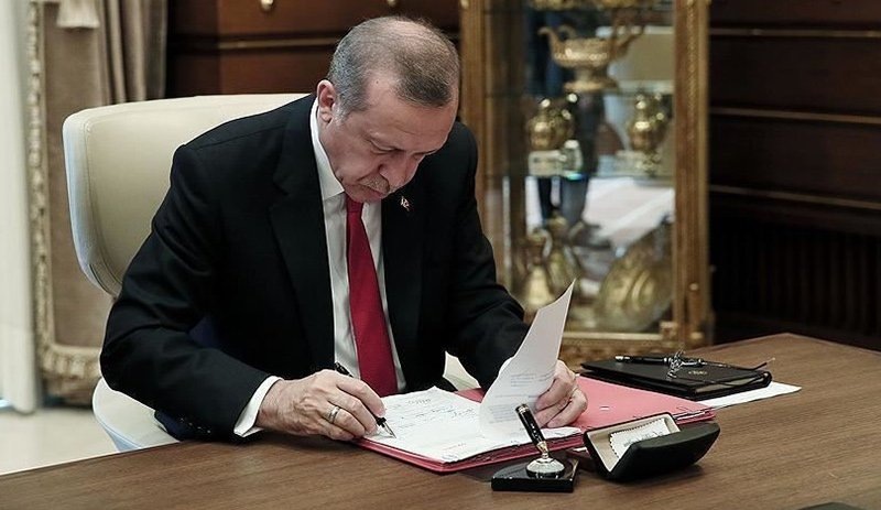 Froeign Policy: Erdoğan itiraz eden ekonomi yetkililerinin işini bitiriyor