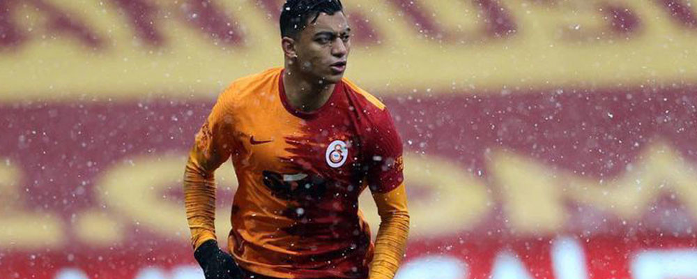 Galatasaray'ın Mısırlı oyuncusu Mustafa Muhammed'in yerine sınava giren arkadaşına gözaltı