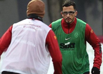 Galatasaray hazırlık maçında Tuzlaspor'a 6-2 mağlup oldu