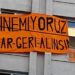 'Geçinemiyoruz' pankartı 45 dakikada indirildi