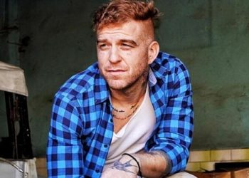 G&ouml;khan &Ouml;zoğuz'dan troll tepkisi