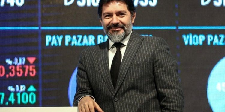 Hakan Atilla'dan kurumlardaki yöneticilere ilişkin çarpıcı sözler: 'Vizyonsuz, dalkavuk, şarlatanlar'