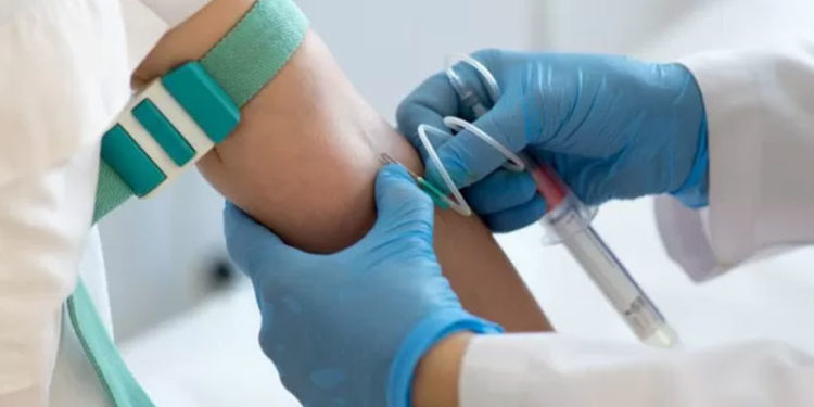 Hamile hemşireye dört kişinin saldırısı sonrası sağlıkta şiddet yeniden gündemde