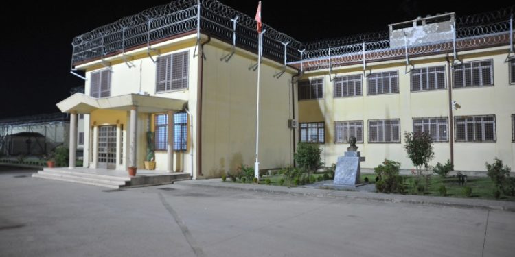 Hasta mahpusa zorla ‘kendi isteğimde hastaneye gitmedim’ dilekçesi yazdırmaya çalışıyorlar