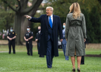 Hile sorularına kızan Trump röportajı yarıda kesti