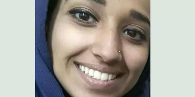 Hoda Muthana: Alabamalı 'IŞİD gelini'nin ABD'ye dönme başvurusu reddedildi