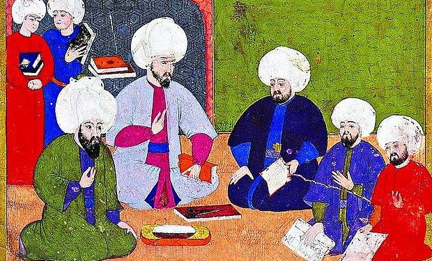 Hukuksuzluğu fetvayla perdelemek