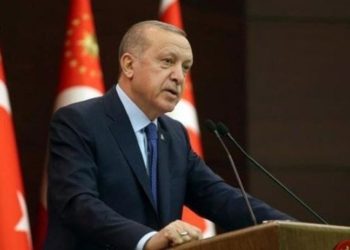 Hükümet, ihracatçılara gelirlerinin dörtte birini TL’ye çevirme şartı getiriyor