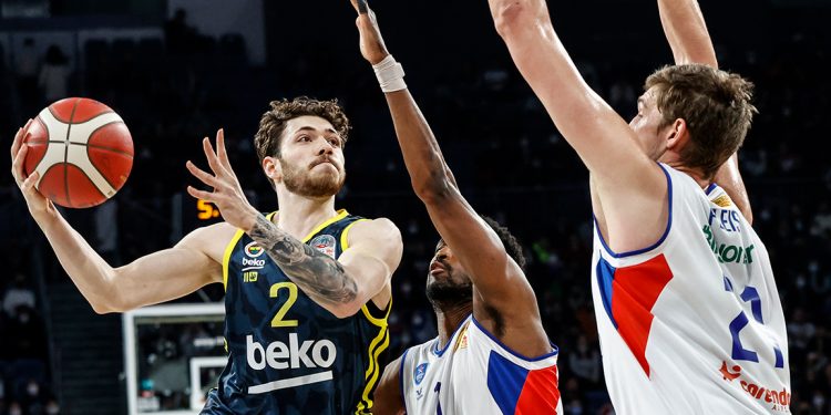 ING Basketbol Süper Ligi: Anadolu Efes: 91 - Fenerbahçe Beko: 71