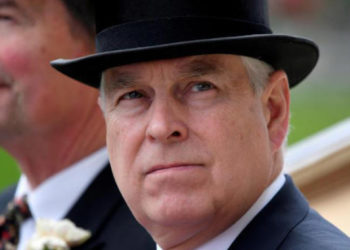 Jeffrey Epstein bağlantılı Prens Andrew'un cinsel saldırı davasından kaçınma girişimleri başarısız oldu