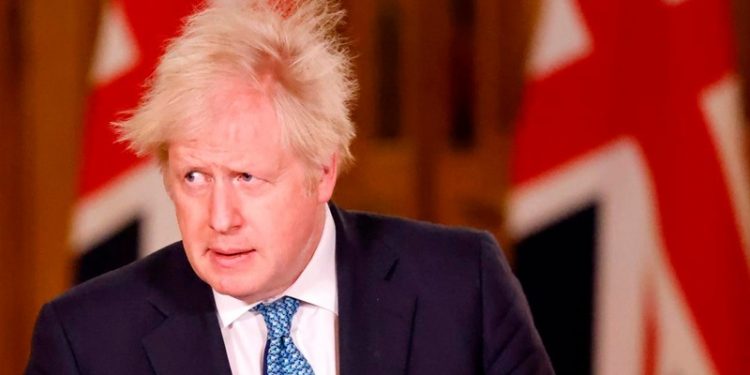 Johnson'ın partilerine dair rapor: Aşırı alkol tüketildi