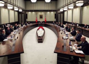 Kabine toplanıyor: Gündem ekonomi ve rekor kıran vaka artışı