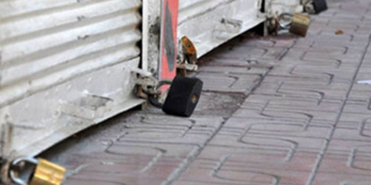 Karamürsel'de aşı olmayana ruhsat yok