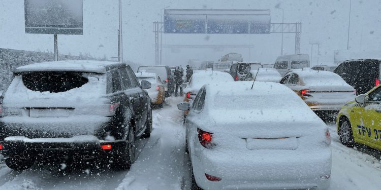 Karla mücadele anketi: ‘Hükümet, muhalefeti başarısız göstermek için algı operasyonu yapıyor’