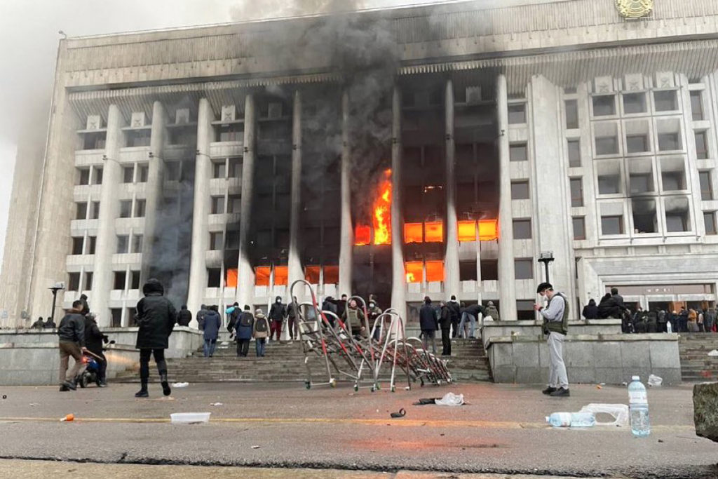 Kazakistan’da protestolarda ölenlerin sayısı 164 olarak açıklandı