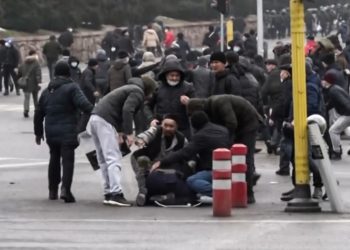 Kazakistan Cumhurbaşkanı protestocuları terörist ilan etti: En kısa zamanda yok edilecekler