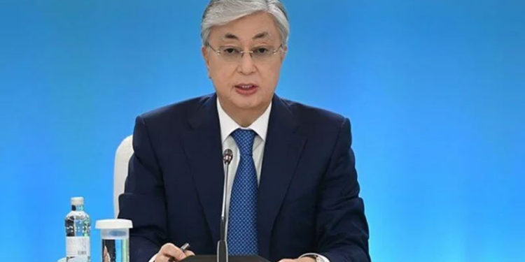 Kazakistan Cumhurbaşkanı sokağa çıkanlara uyarı yapmadan ateş açma emri verdi