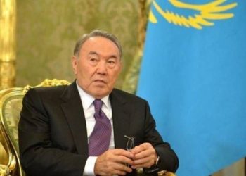 Kazakistan basını: 28 yıl ülkeyi yöneten Nursultan Nazarbayev ve kızları ülkeyi terk etti