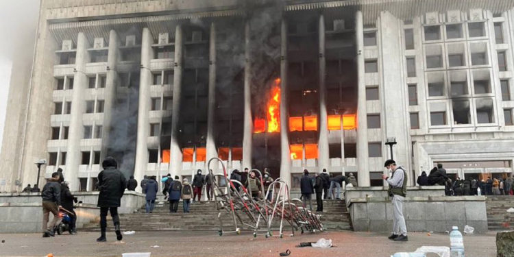 Kazakistan’da protestolarda ölenlerin sayısı 164 olarak açıklandı