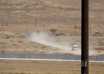 Kobanê sınırında bir kişi öldürüldü