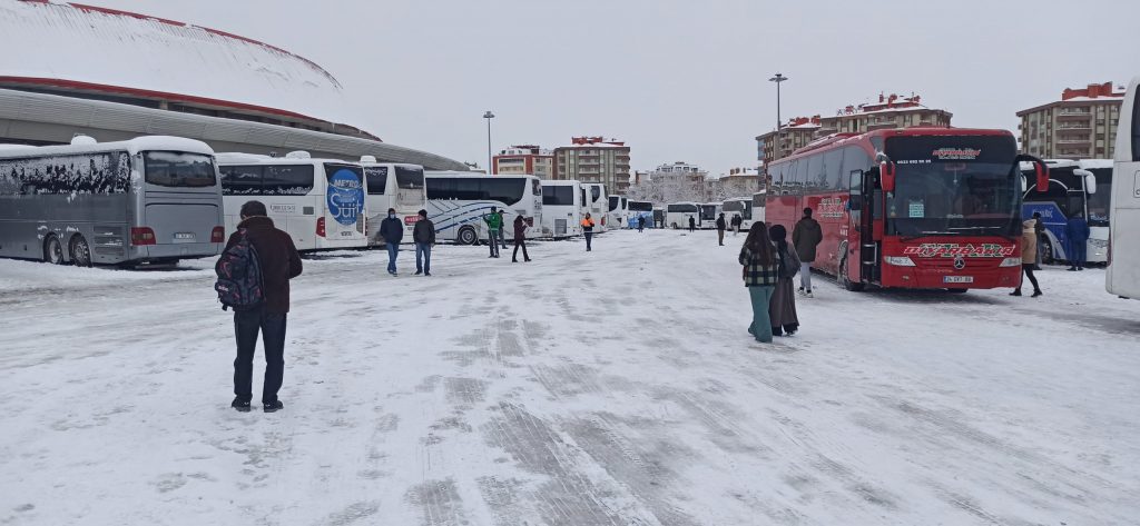 Konya’da zorunlu olmadıkça dışarı çıkmayın uyarısı