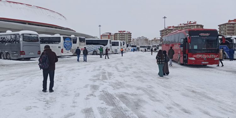 Konya’da zorunlu olmadıkça dışarı çıkmayın uyarısı