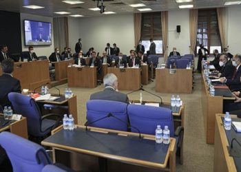 Kur korumalı TL mevduat uygulaması Allah'a kaldı: Dua edin de tutsun