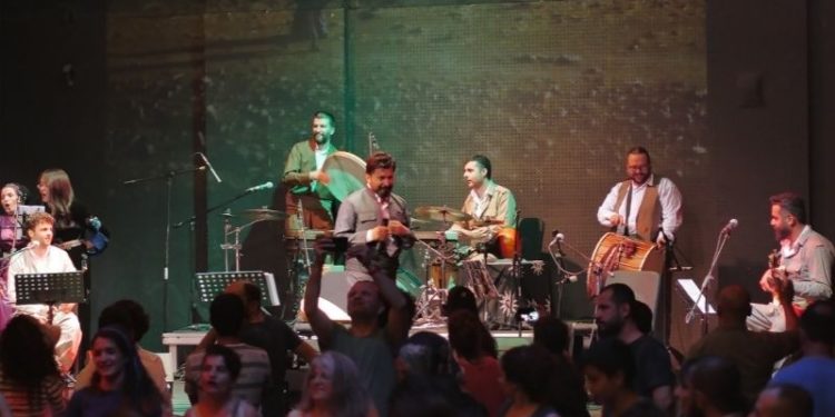 LaWje: Kürt müziğinin iz sürücüleri Van ve İstanbul'da konser verecek
