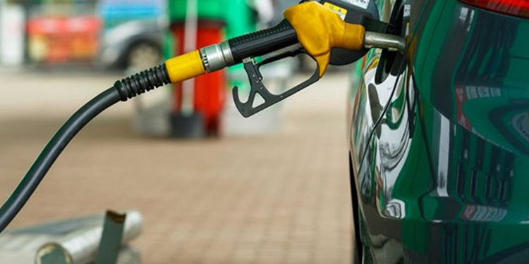 Litre fiyatı 14 lirayı aşacak: Benzine 46 kuruş zam