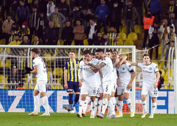 MAÇ SONUCU | Fenerbahçe 1-2 Adana Demirspor