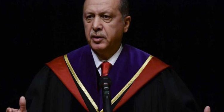 Mahkeme Erdoğan'ın diploması hakkında açılan davayı reddetti