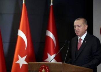 Memur ek zam alacak, emekliye taban maaş!