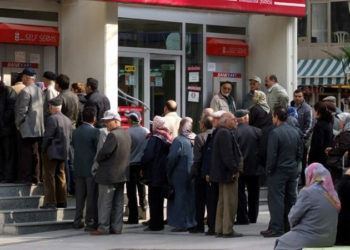 Memur ve emeklinin zammı için gözler 3 Ocak'ta: Ne kadar olması bekleniyor?