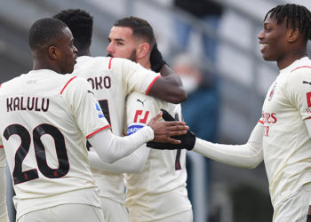 Milan, Venezia karşısında 3 puanı 3 golle aldı