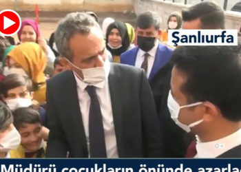 Milli Eğitim Bakanı, okul müdürünü öğrencilerin içinde azarladı: Siz ne biçim adamsınız ya!